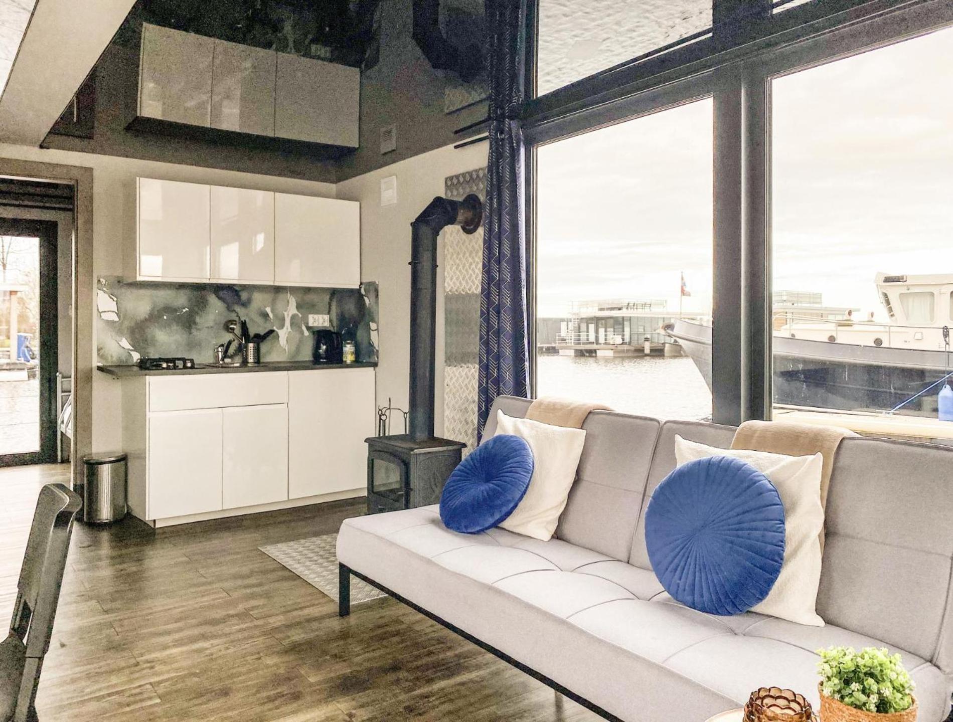 Houseboat Blue Sneekermeer Offingawier Extérieur photo